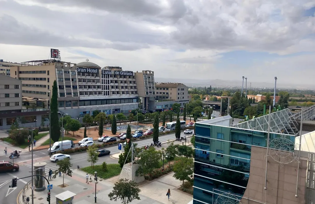 Granada Eye-1